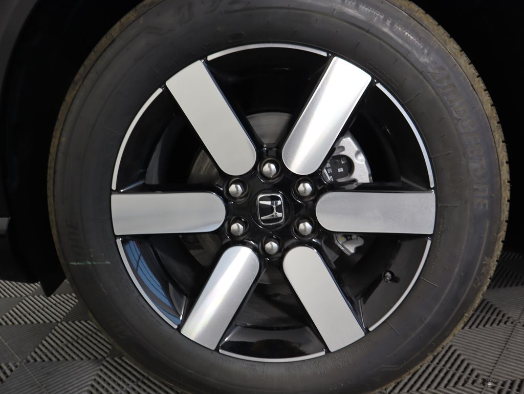 Thumbnail: 2026 Honda Prologue - 31