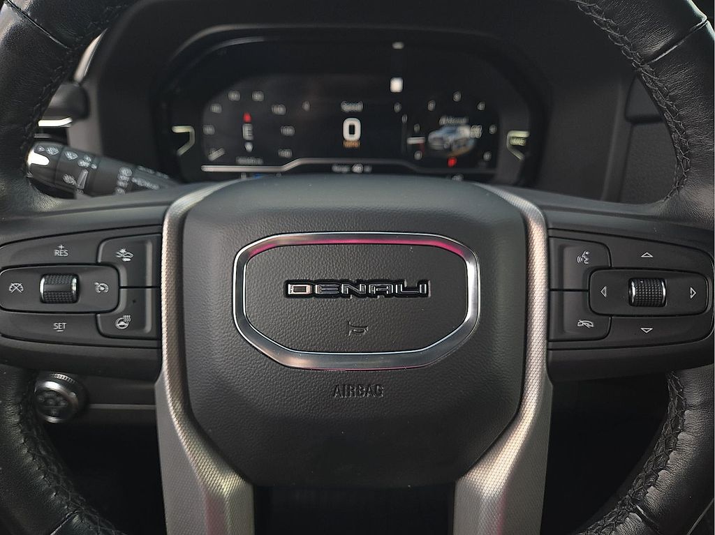 Used 2022 GMC Yukon XL For Sale in Farmington, AR