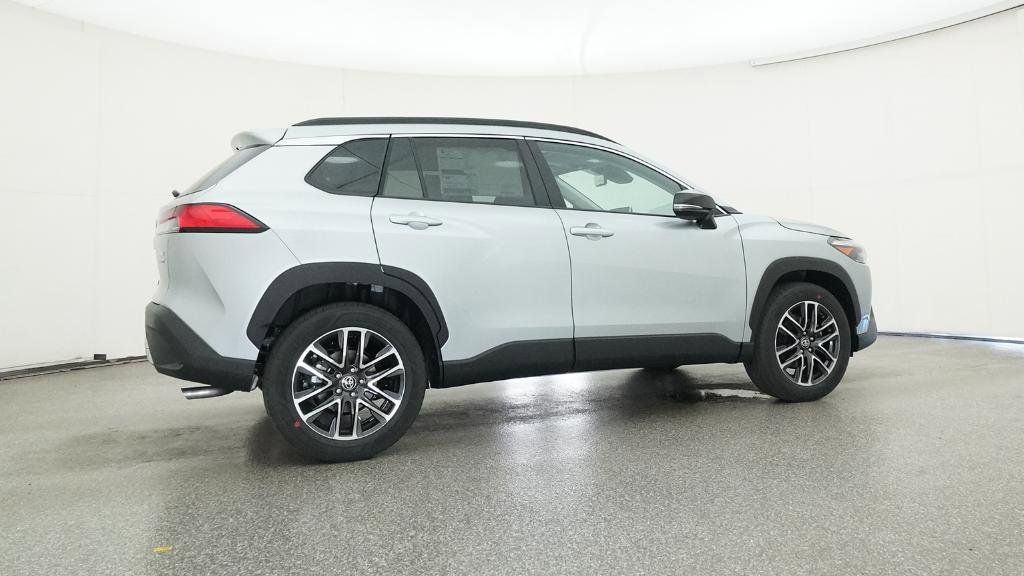 Thumbnail: 2026 Toyota Corolla Cross - 14