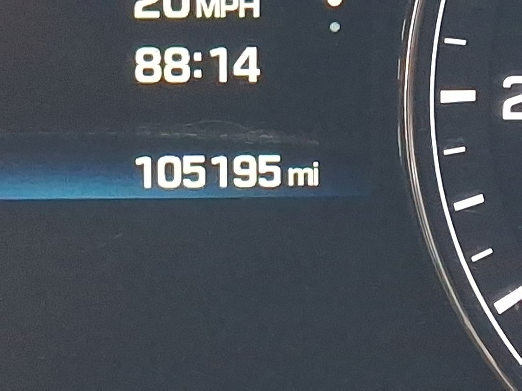 Thumbnail: 2015 Hyundai Genesis - 20