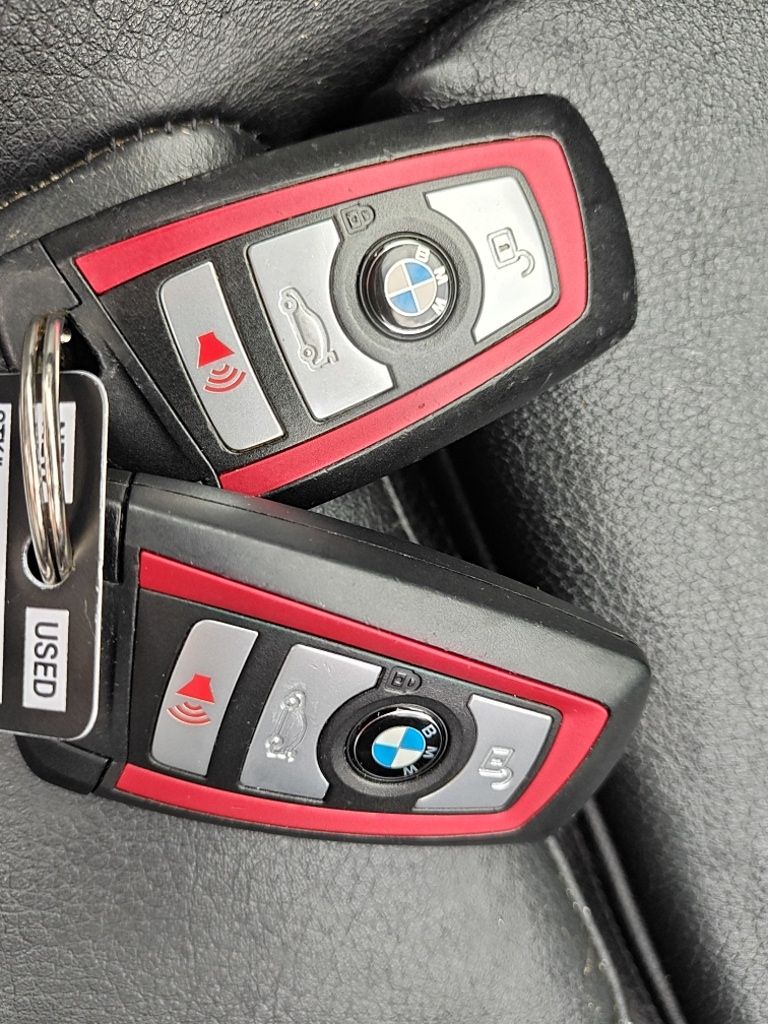 Used 2016 Silver BMW 228i xDrive image 23