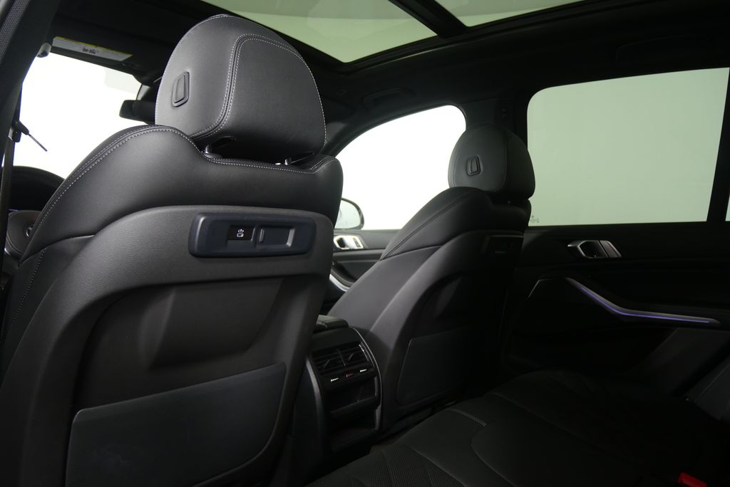 Thumbnail: 2023 BMW X5 - 15