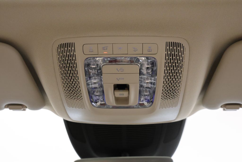 Thumbnail: 2026 Mercedes-Benz GLE - 16