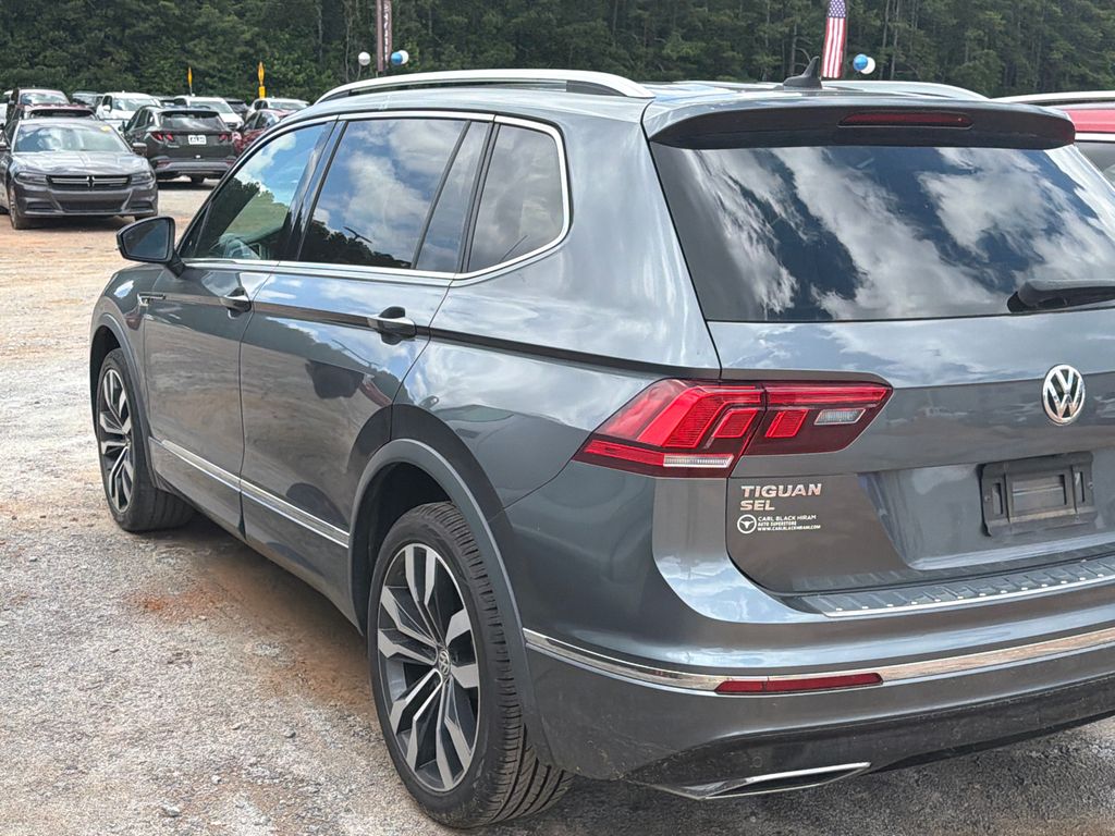 Used 2019 Platinum Gray Metallic Volkswagen 2.0T SEL Premium R-Line image 4
