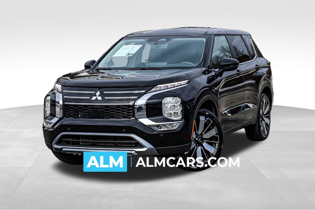 2025 Mitsubishi Outlander SE FWD