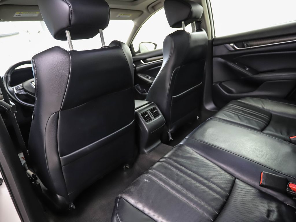 Thumbnail: 2018 Honda Accord - 20