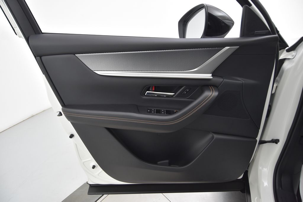 2025 Mazda CX-70 PHEV Premium photo