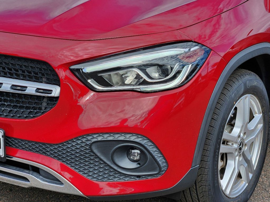 2021 Mercedes-Benz GLA GLA 250 8