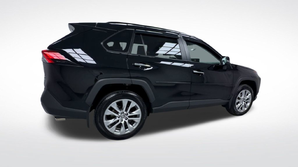 Used 2024 Toyota RAV4 SUV