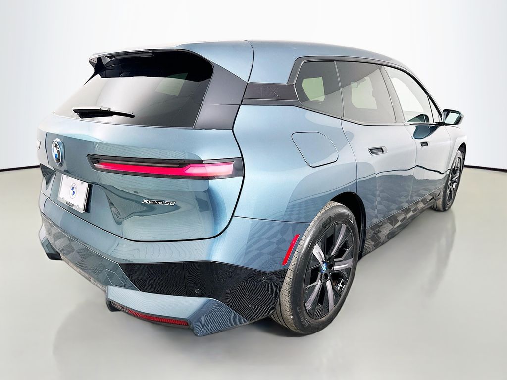 Thumbnail: 2023 BMW iX - 5
