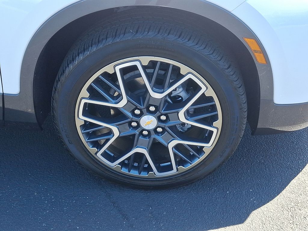 2024 Chevrolet Blazer Premier 8