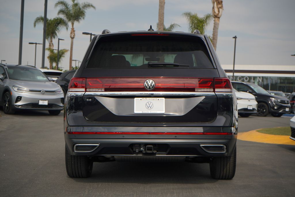 2025 Volkswagen Atlas SE 4