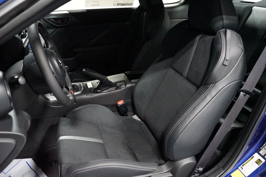 Thumbnail: 2026 Toyota GR86 - 25