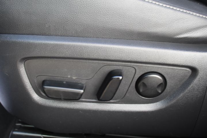 Used Car 2024 Mazda Cx-50  2.5 S Preferred Package For Sale Under $25,000 In Georgetown, Texas