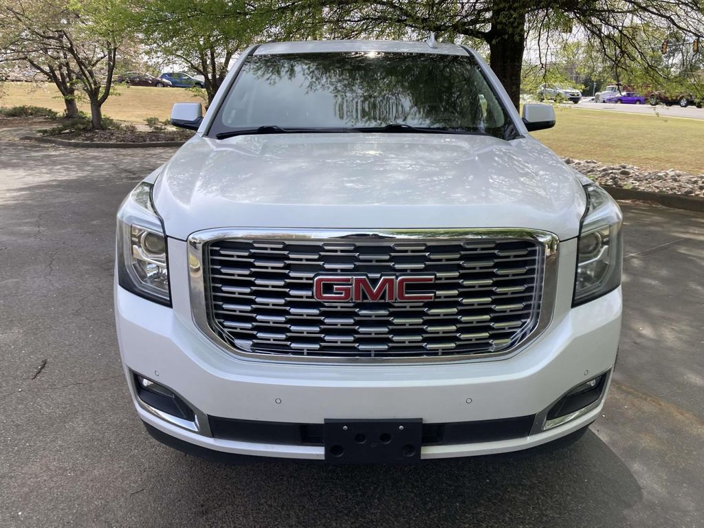 Used 2020 White GMC Denali image 6