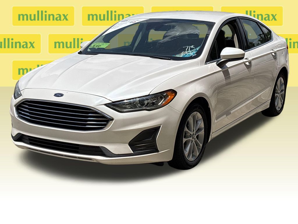 Certified Used 2020 White Ford SE image 12