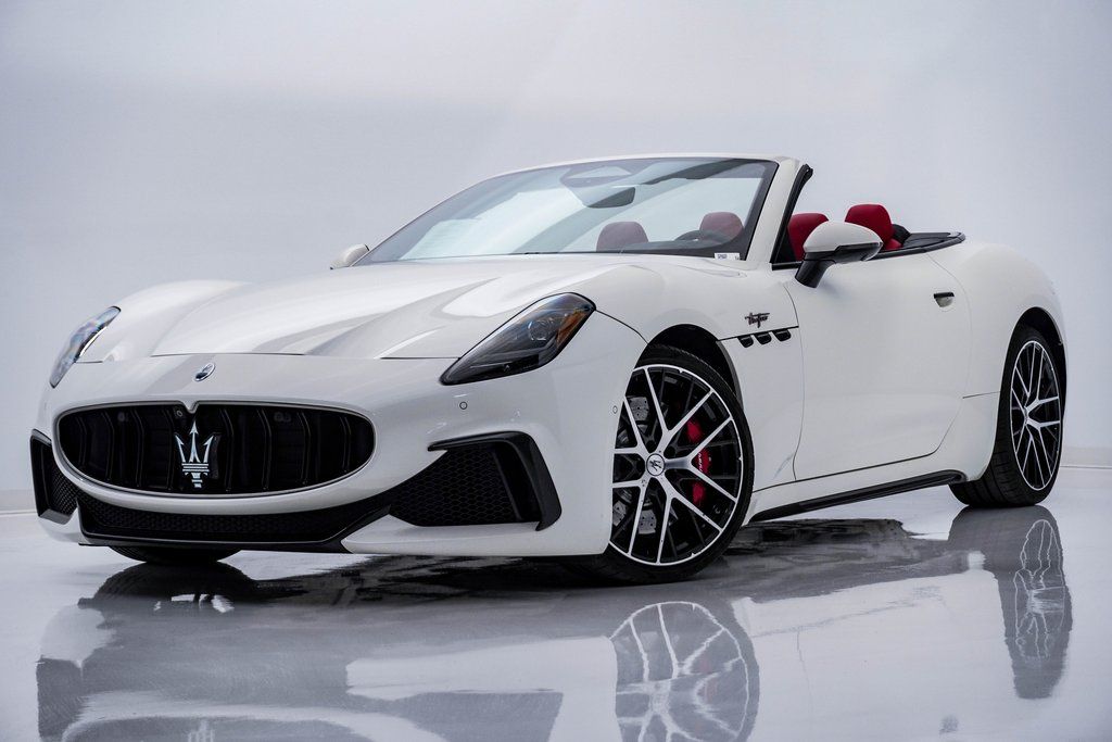 2024 Maserati GranCabrio Trofeo AWD