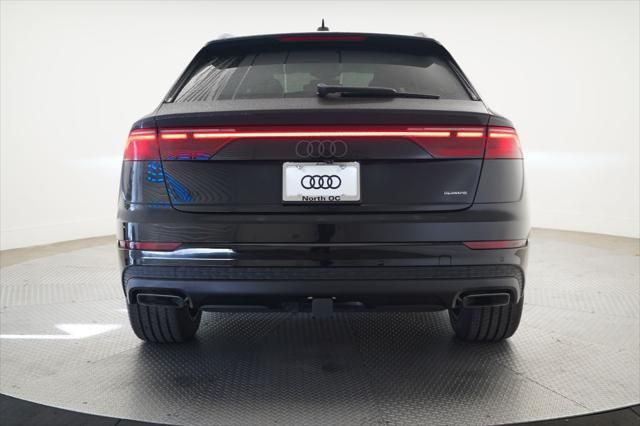 Thumbnail: 2026 Audi Q8 - 4