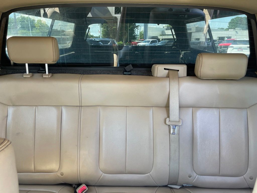 Used 2009 Brown Ford Lariat image 15