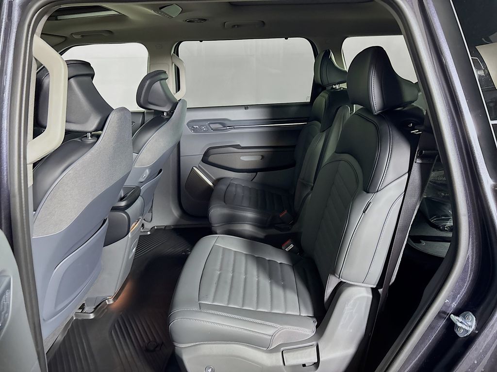 2026 Kia EV9 Land