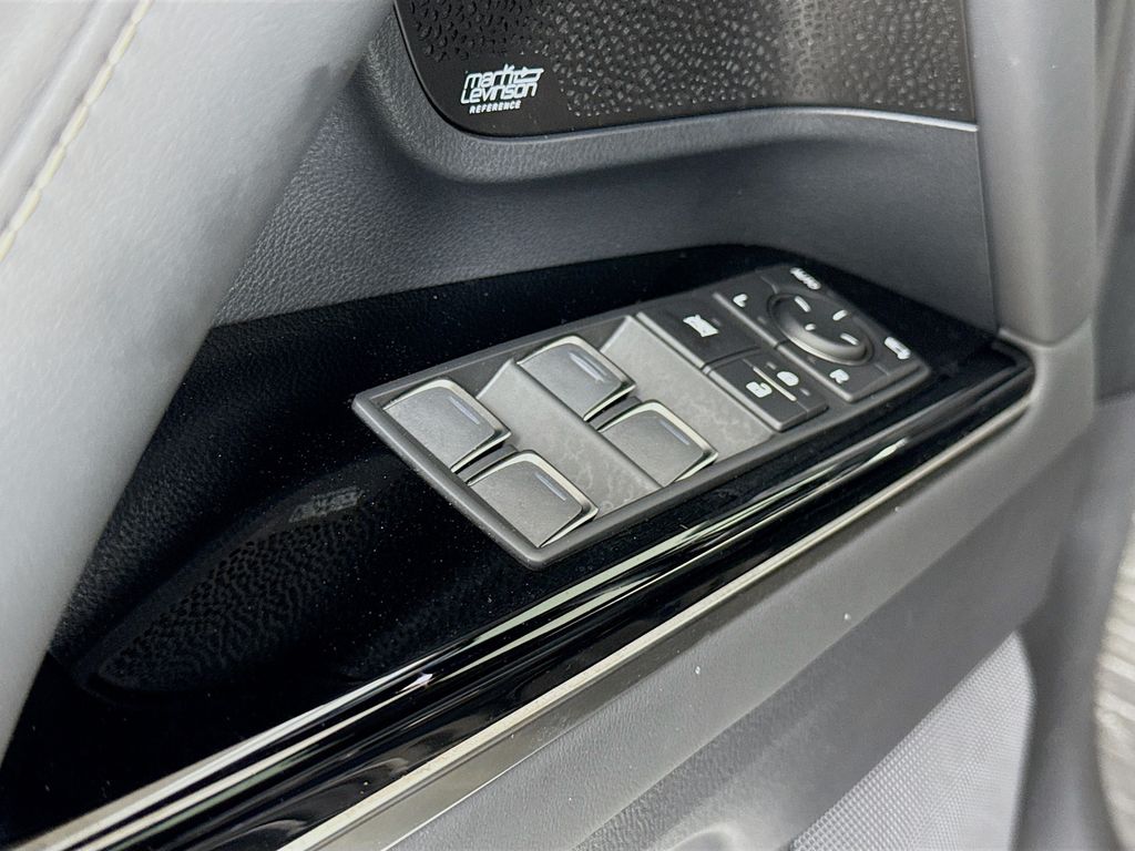 2024 Lexus LX 600 18