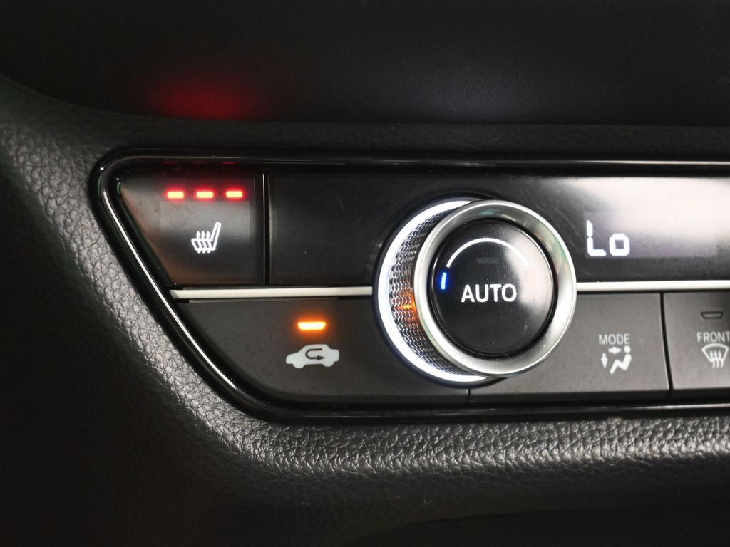 Used 2023 Black Honda EX-L image 27