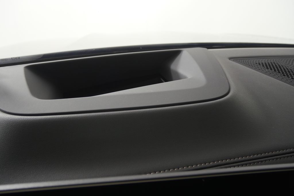 Thumbnail: 2025 BMW X5 - 24