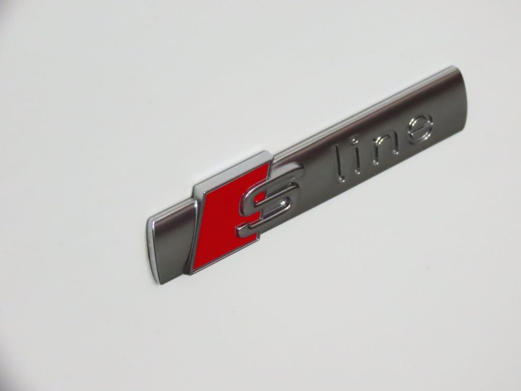 Thumbnail: 2023 Audi A4 - 11