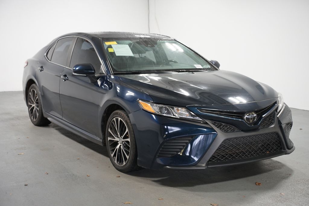 Thumbnail: 2020 Toyota Camry - 3