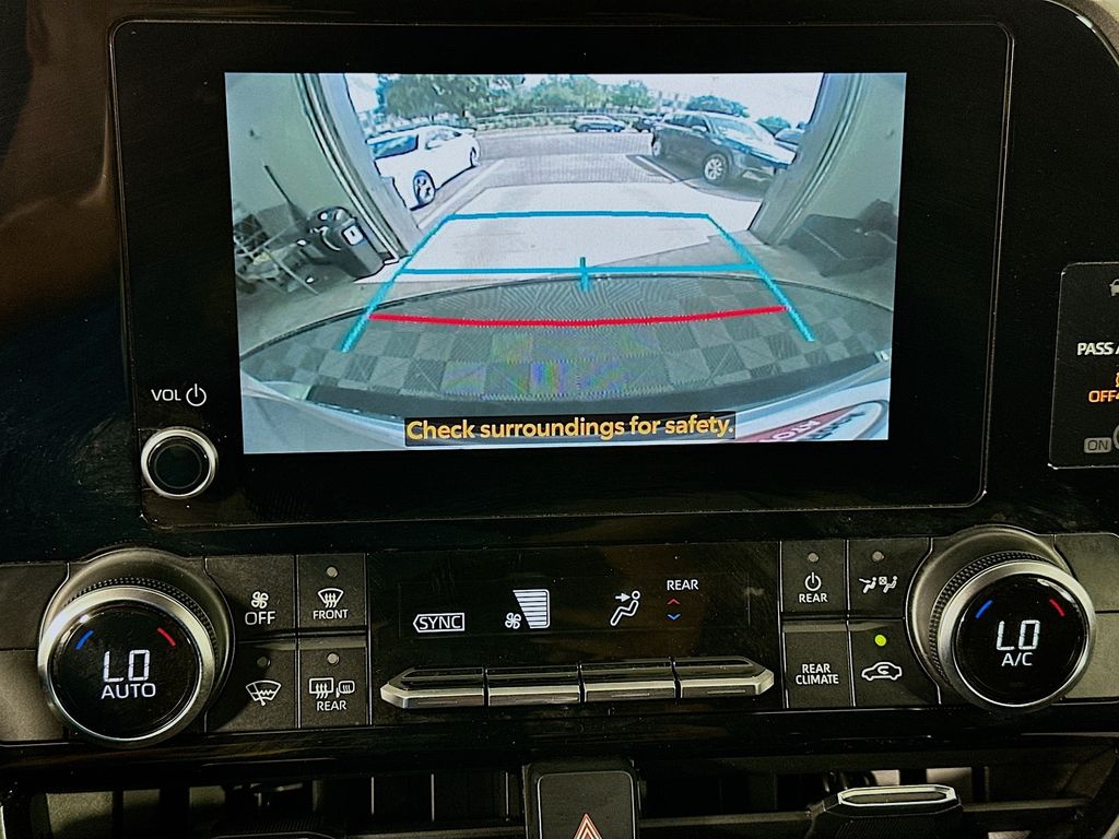 Thumbnail: 2024 Toyota Highlander - 13