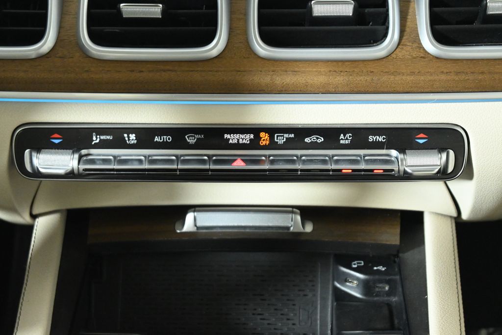 Thumbnail: 2023 Mercedes-Benz GLE - 21