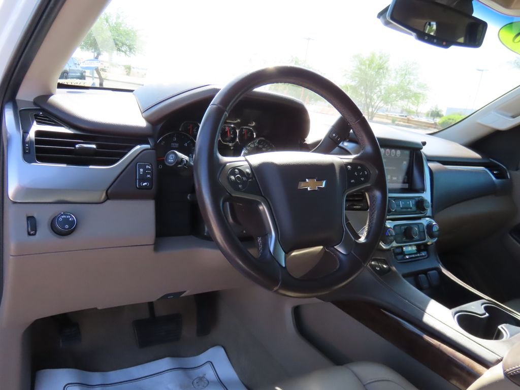 2016 Chevrolet Tahoe LT 9