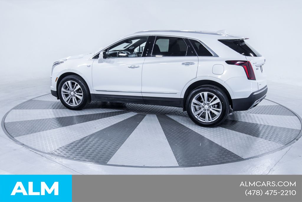 Used 2024 White Cadillac Premium Luxury image 5