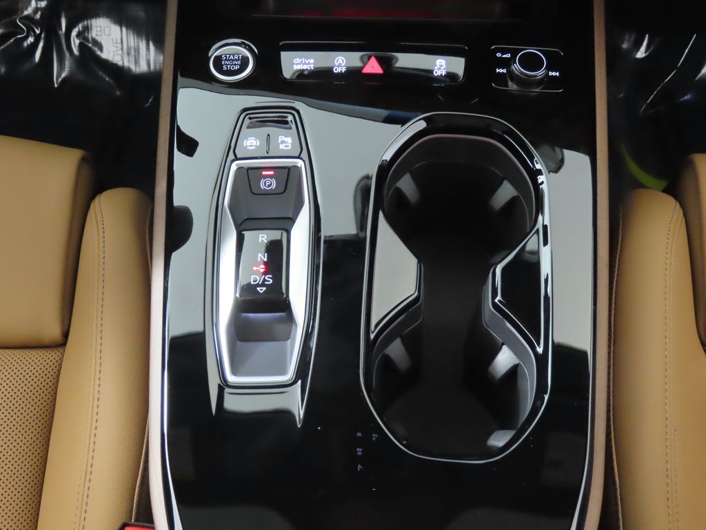 Thumbnail: 2025 Audi A5 - 21