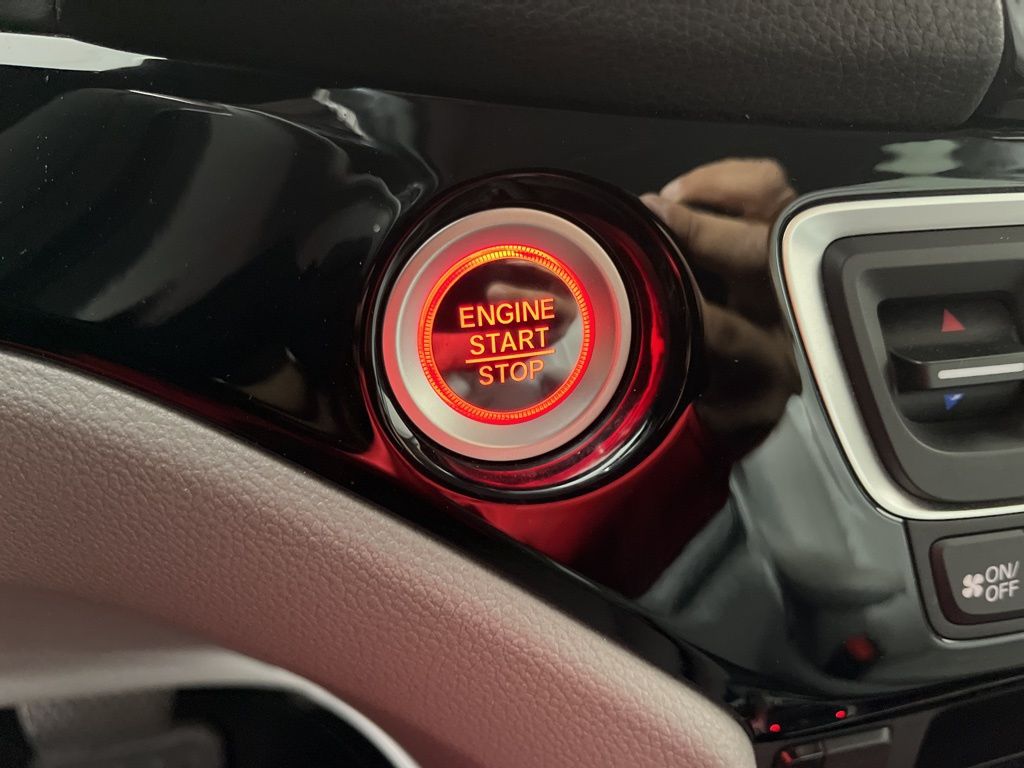 Thumbnail: 2020 Honda Ridgeline - 32