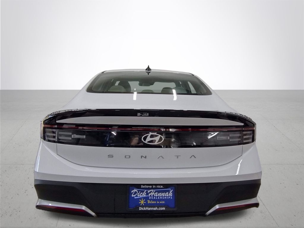 2026 Hyundai Sonata SE