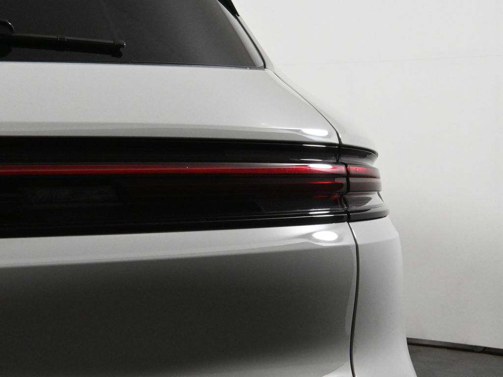 Thumbnail: 2026 Porsche Cayenne - 13