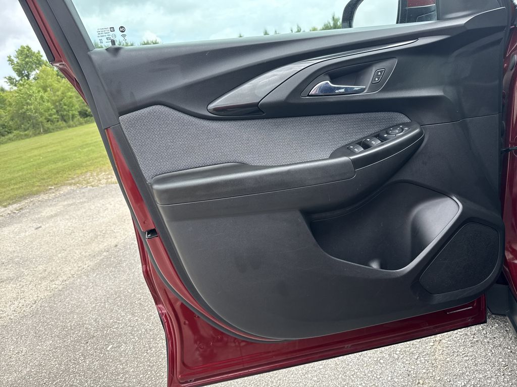 2023 Chevrolet TrailBlazer LT Red at AutoSavvy Houston Northwest