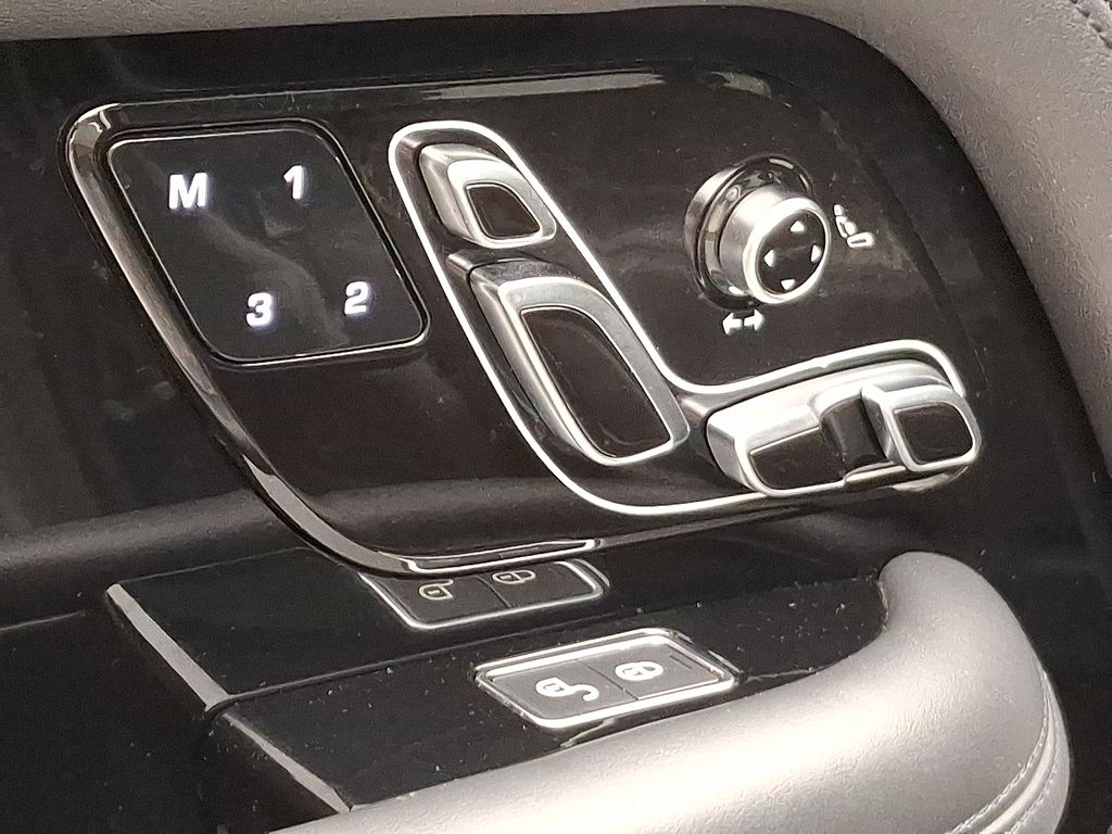 2020 Land Rover Range Rover HSE 28