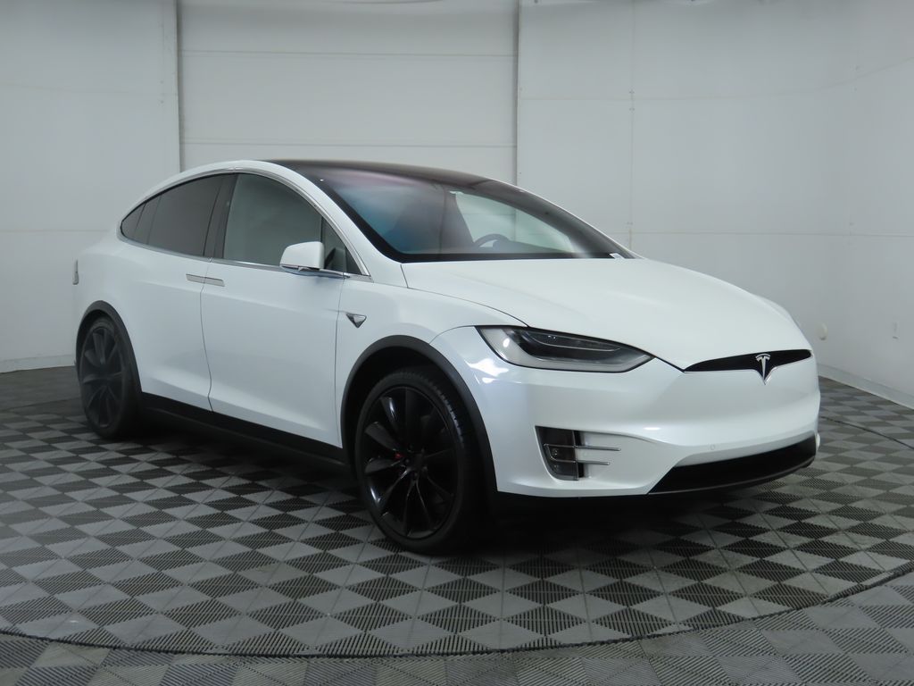 Thumbnail: 2020 Tesla Model X - 3
