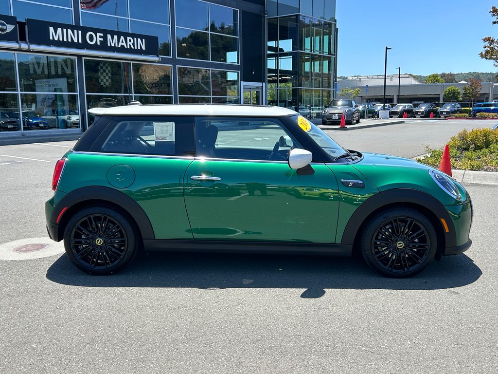 Thumbnail: 2024 MINI Cooper - 6