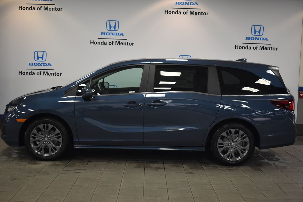 2025 Honda Odyssey Touring 4