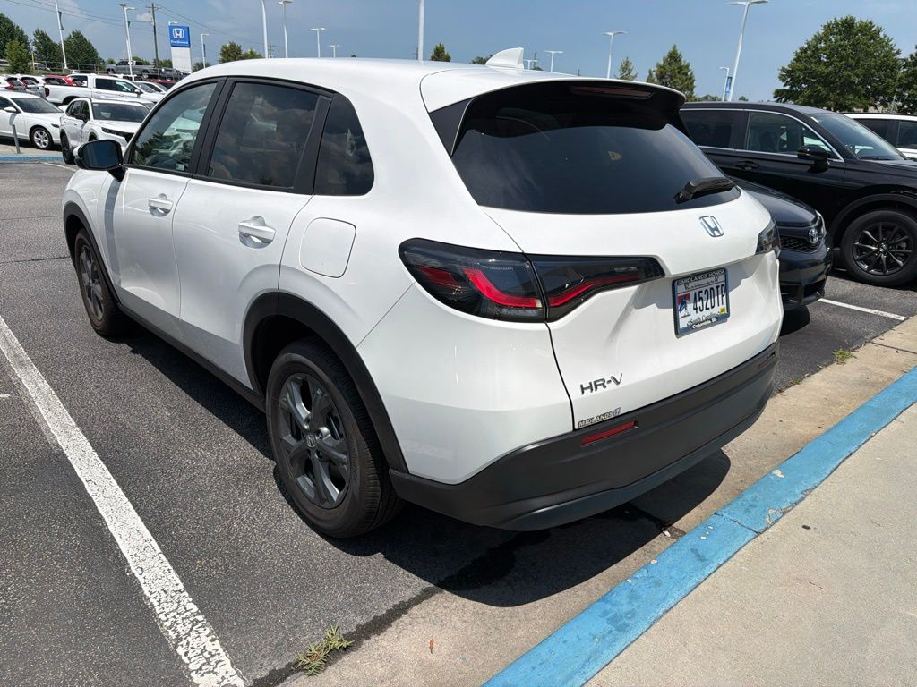 Certified Used 2026 White Honda LX image 4