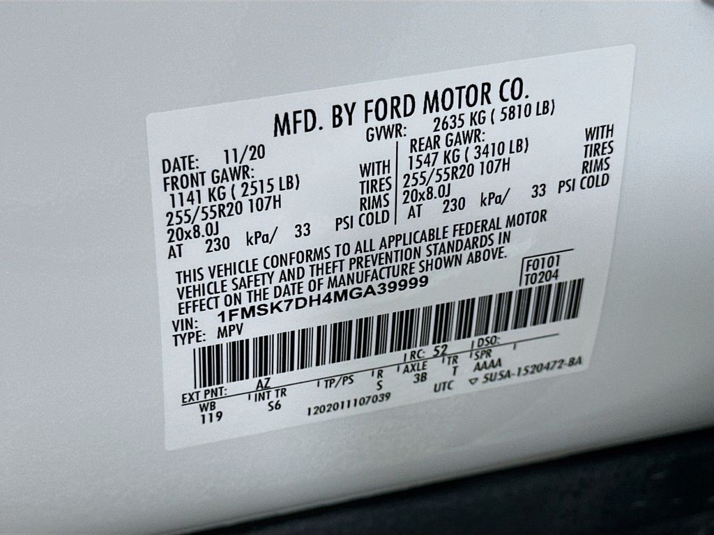 Thumbnail: 2021 Ford Explorer - 32