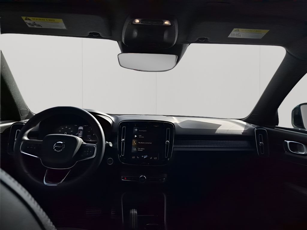 Used Car 2022 Volvo Xc40  R-design For Sale Under $25,000 In Austin, Texas