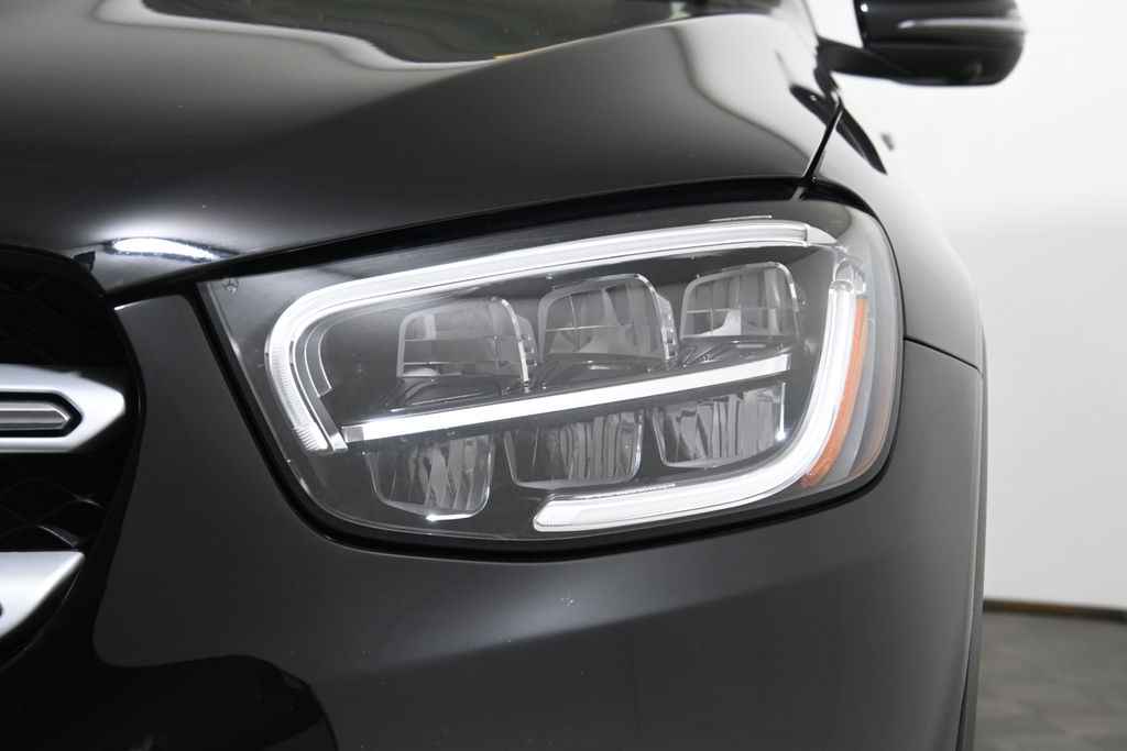 Thumbnail: 2022 Mercedes-Benz GLC - 10