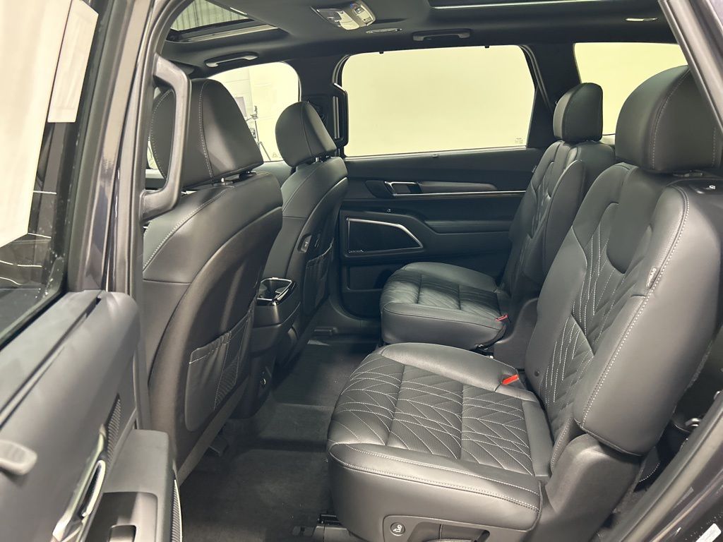 new 2025 Kia Telluride car, priced at $49,355