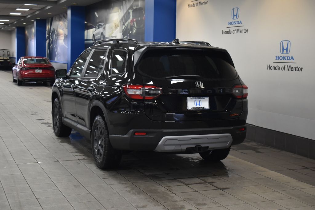 Thumbnail: 2025 Honda Pilot - 5