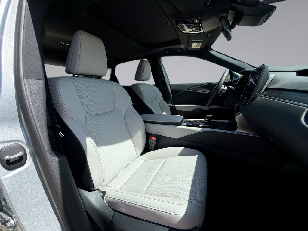 Thumbnail: 2023 Lexus RX - 16