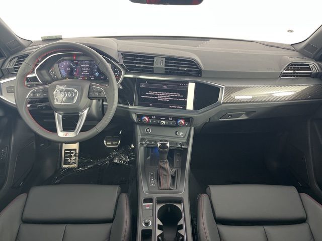 Thumbnail: 2025 Audi Q3 - 4